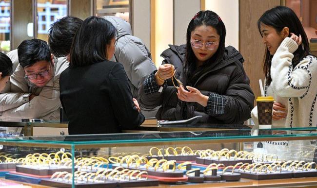 金银价格迎强势反弹 多重因素推动上扬