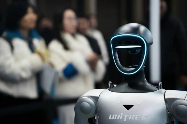 浙江宣传谈博导和张雪的距离 产学研融合的思考