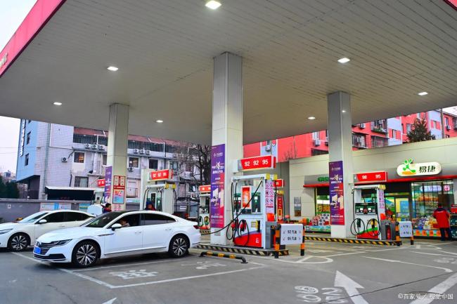 油价下跌！92汽油每升跌0.10元