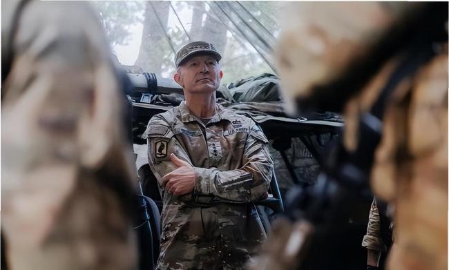 战争没打赢，赫格塞思成“替罪羊”？权力内斗的牺牲品