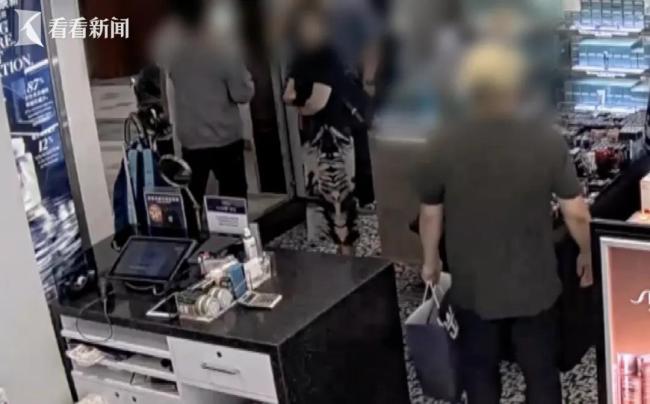 男子9次坐同一邮轮 警方发现不寻常 江洋大盗终落网