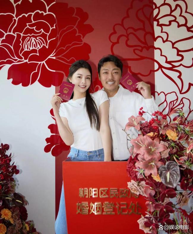 众星祝贺赵达杨小夕结婚 低调婚讯引关注
