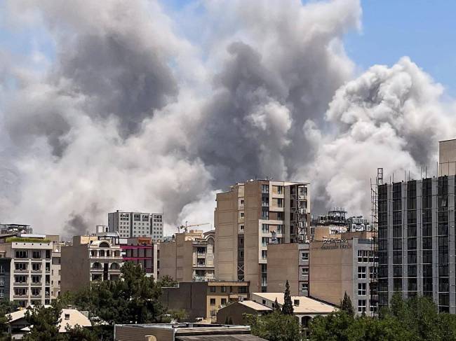 美国打了一圈伊朗反而更硬了 脆弱休战引发疑虑