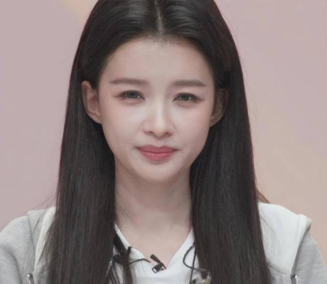 李小冉没跑调 姐姐团表现参差不齐