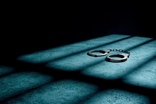 再提打击“村霸”，有何深意？