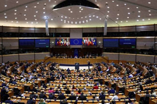 泽连斯基建议英国重回欧盟 四国入欧计划引发热议