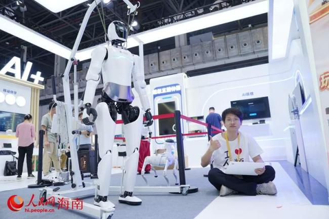 探馆消博会：超3400个品牌参展 新品首发超200件