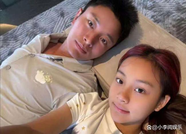 甜馨回应给贾乃亮做蛋糕 亲手烘焙传递爱