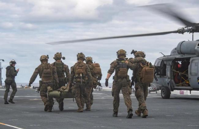 美军封锁霍尔木兹海峡后情况如何 伊朗经济命脉受制