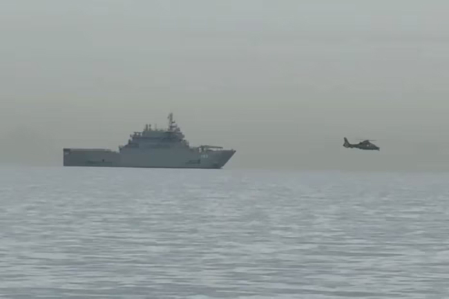 “封锁正式开始，超过15艘美军舰艇部署到位”