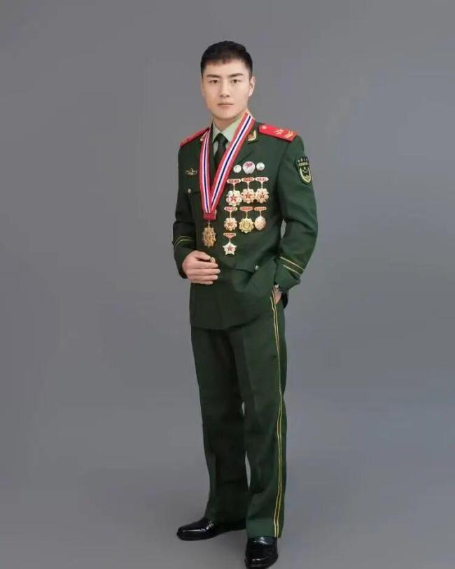 河北35岁男子下水救人牺牲 徐闯的遗体找到了