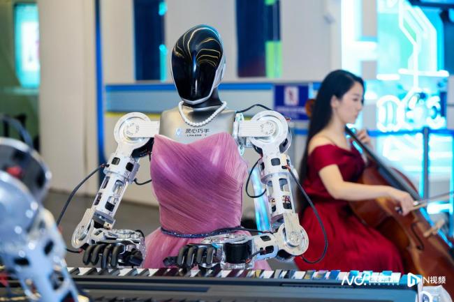 广州塔设“未来音乐会”迎广交会周期 科技与艺术交融