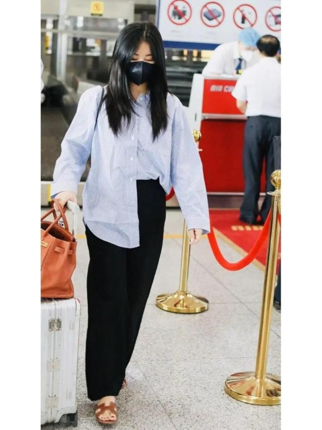 朱珠穿搭 衬衫搭配新尝试