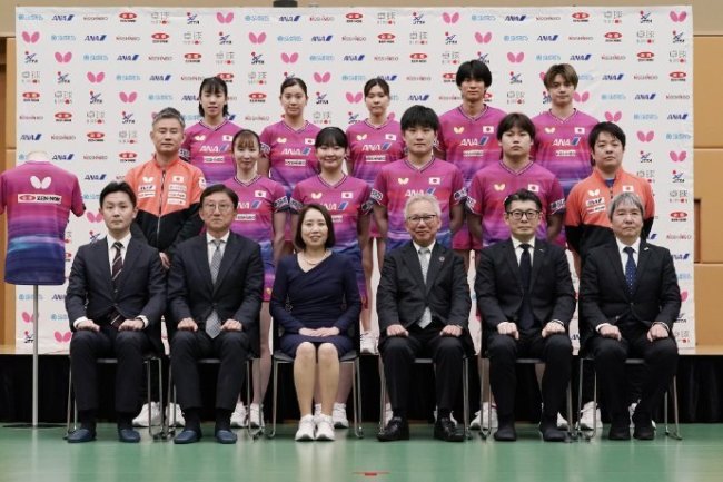 张本智和兄妹说世乒赛只为冠军而战