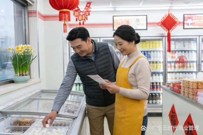 便利店困于“人” 24小时营业的挑战与机遇