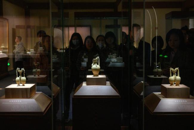 国博为9岁“小孩”办“大展” 千年宠爱映辉煌