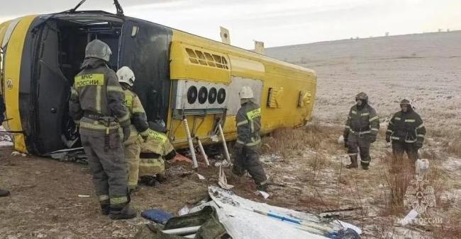 俄交通事故致中国公民1死约10伤