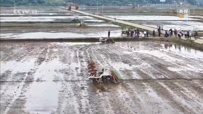 科技赋能春耕 中国农业迈向智慧时代