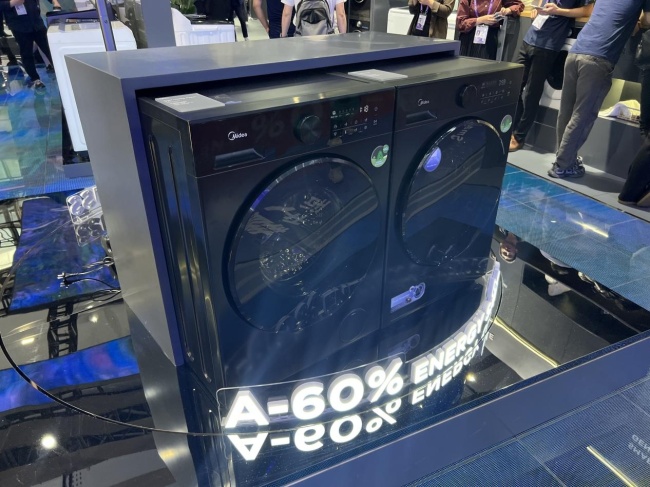 中国外贸向新绿智加速升级 展示“中国智造”新内涵