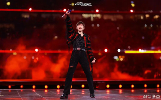 张杰16场鸟巢演唱会收官发文
