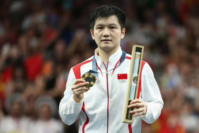 前国手：樊振东直播带货能卖1亿 房胤池谈小胖新事业价值
