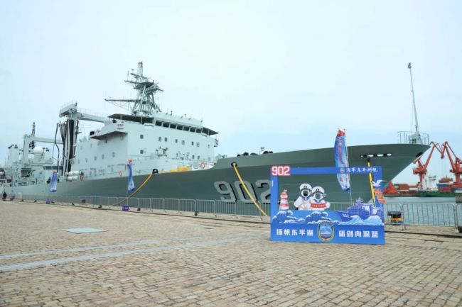 一镜到底俯瞰东平湖舰