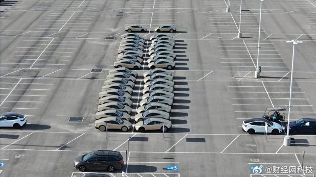 特斯拉确认Cybercab已正式投产！北美工厂启动生产