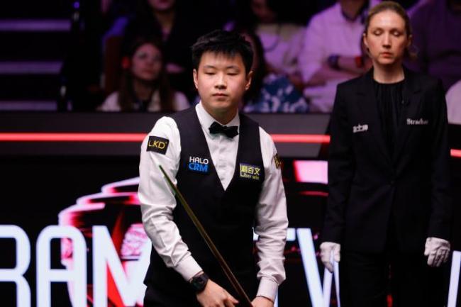 斯诺克中国德比赵心童9-7领先丁俊晖 第二阶段战罢优势显现