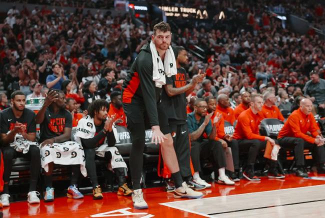 马刺3比1开拓者 文班亚马强势回归助队拿赛点