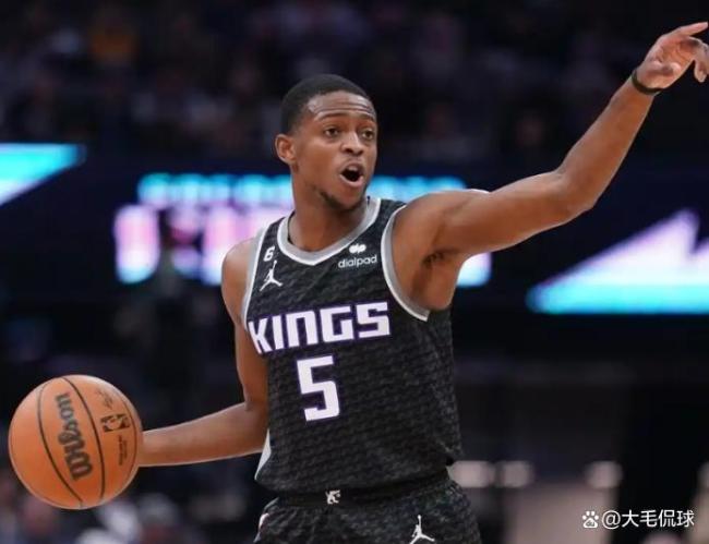 杨瀚森季后赛篮板破8年荒 59秒的关键时刻