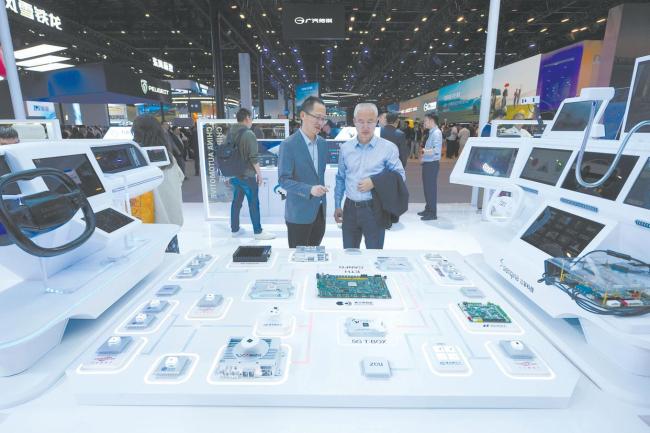 中国正成为全球汽车市场创新引擎 引领智能出行新阶段