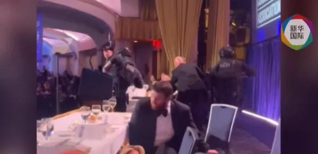 特朗普回应为何万斯先撤 解释撤离过程中的细节