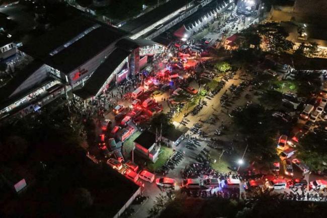 连环意外致印尼列车相撞 事故已致14人遇难