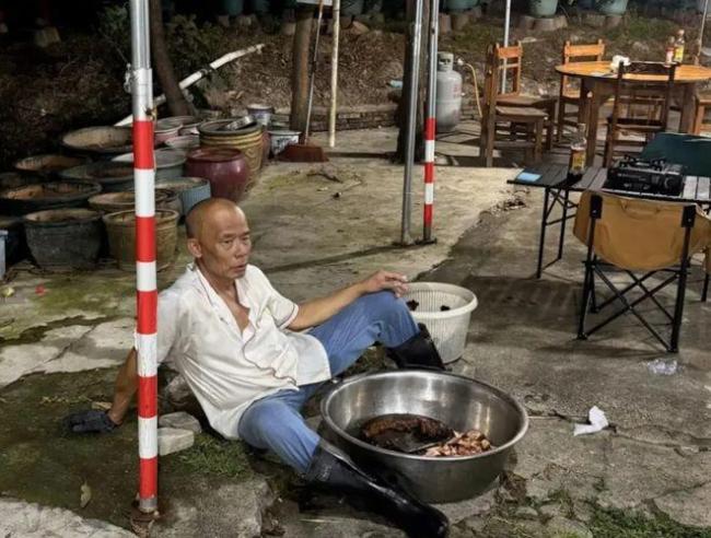 莫氏鸡煲老板回应热度下降
