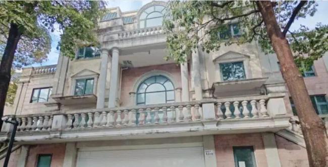 竞拍者悔拍别墅亏758万 保证金打水漂