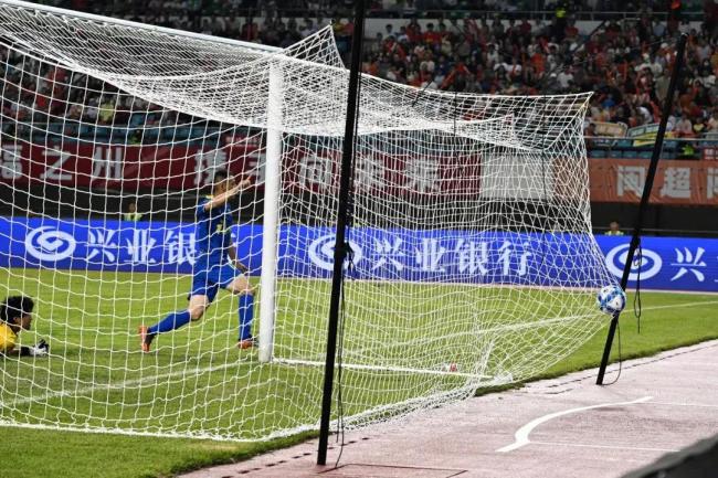 福州1-0战胜泉州 客场逆袭成功