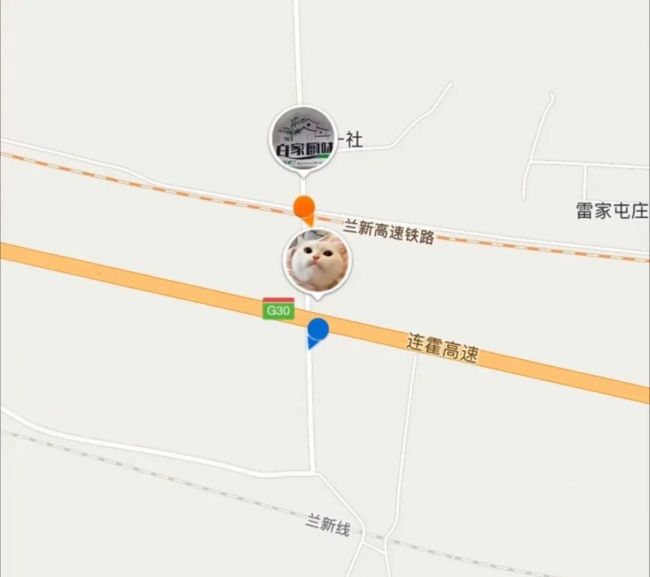 五一高速堵车女子点外卖，女老板亲自爬土坡送到车前 暖心送餐感动网友