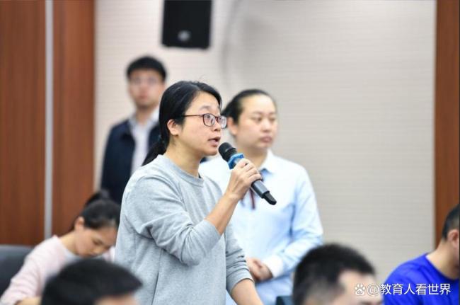 各地餐厅电话被一个陌生女子打爆 AI订餐引发深思