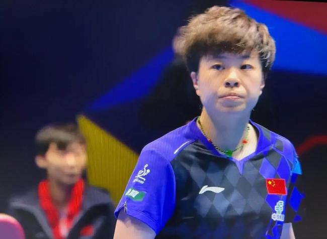 晋级四强！听听王曼昱孙颖莎王艺迪采访 团队稳中求胜