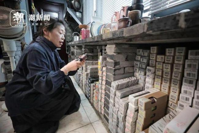 孤独症儿子画下不同年龄段的妈妈 每张都是最美好的我