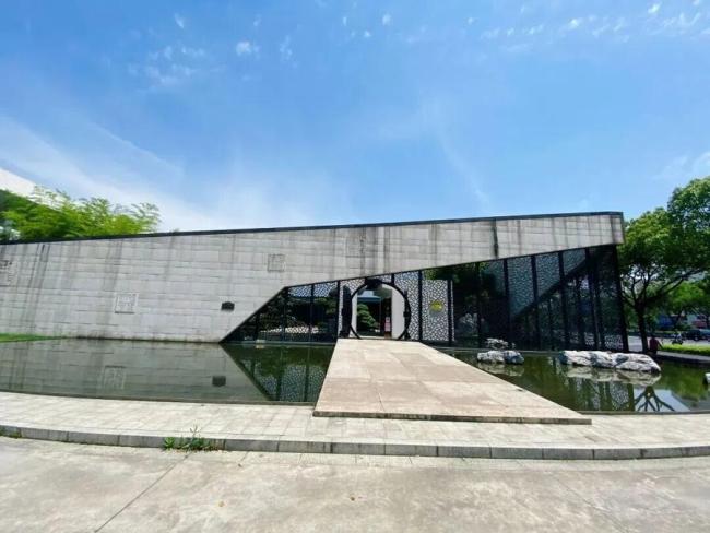历经数百年流转 王阳明书法长卷“回家”：国宝级珍品回归故土