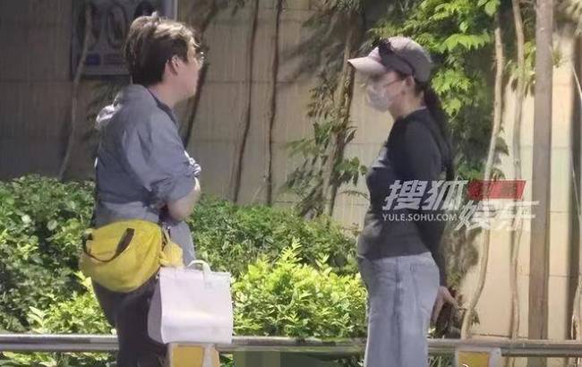 热依扎疑似回应二胎 怀孕传闻再起