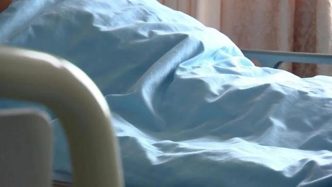 男子躲债消失13年病归 诉妻女索要30万 拆迁房引发争议