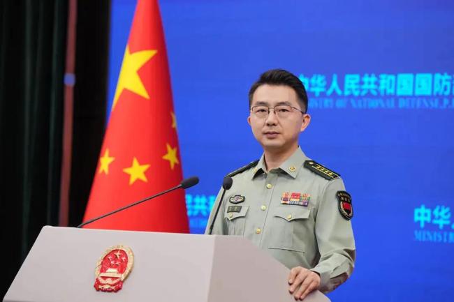 国防部回应菲律宾侵占中国岛礁