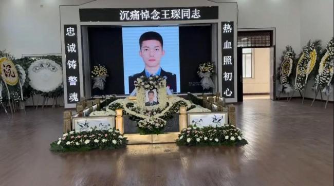 山东00后民警确诊白血病11天离世 平凡英雄的最后坚守