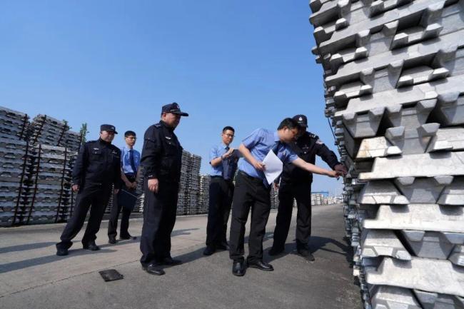 6人一货多卖致41家企业损失68亿