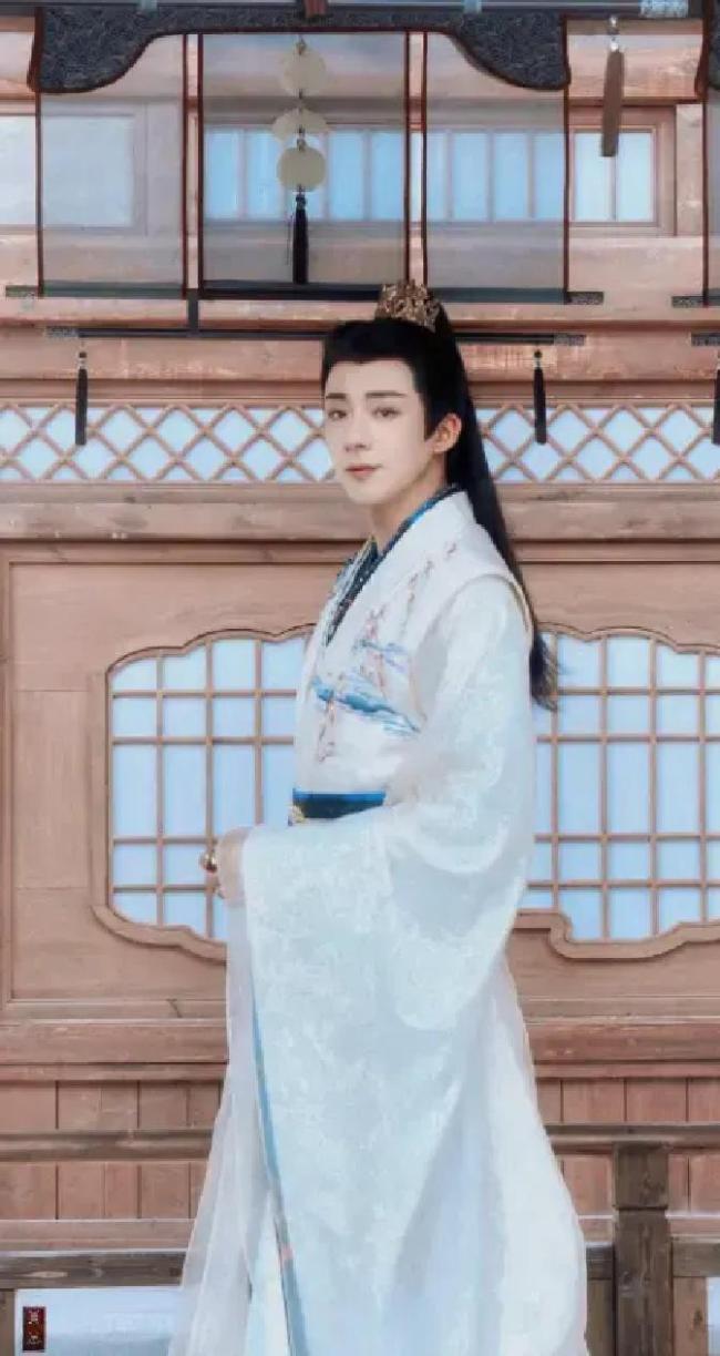 刘宇宁铁证开机