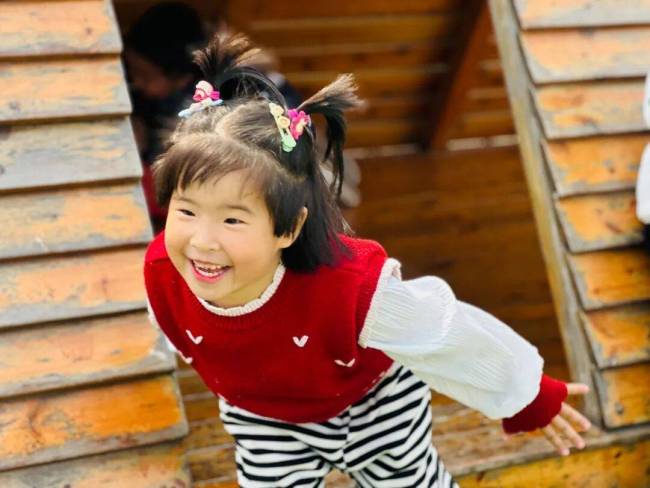濰坊校園的小滿治愈了整個夏天 笑臉綻放的美好