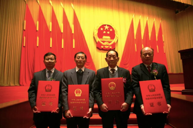 袁隆平亲授弟子追忆袁老 平凡与伟大交织的一生