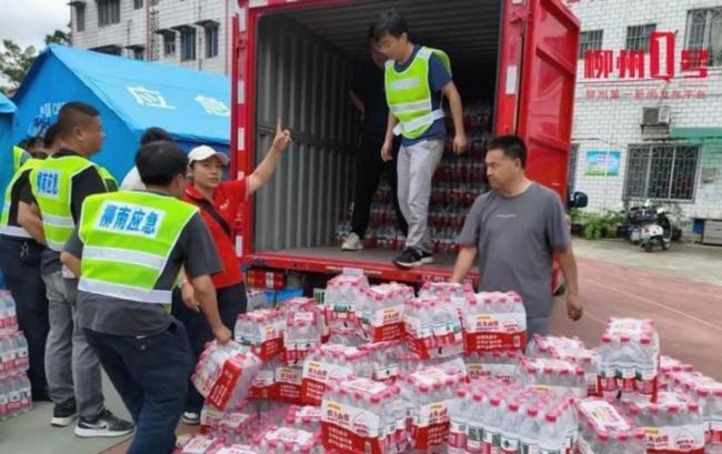 老板免費(fèi)送螺螄粉引來(lái)了免費(fèi)供貨商 暖人心行動(dòng)遭質(zhì)疑